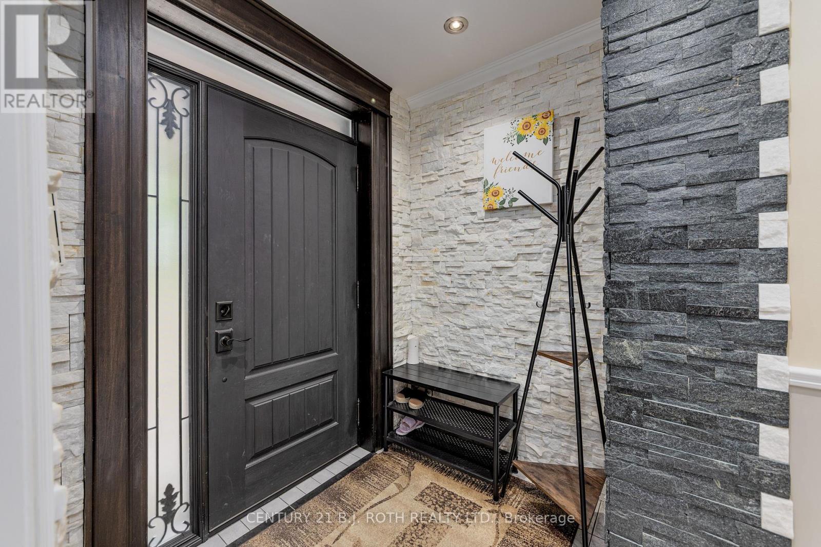 Detached at 193 EPSOM DOWNS DRIVE, Toronto