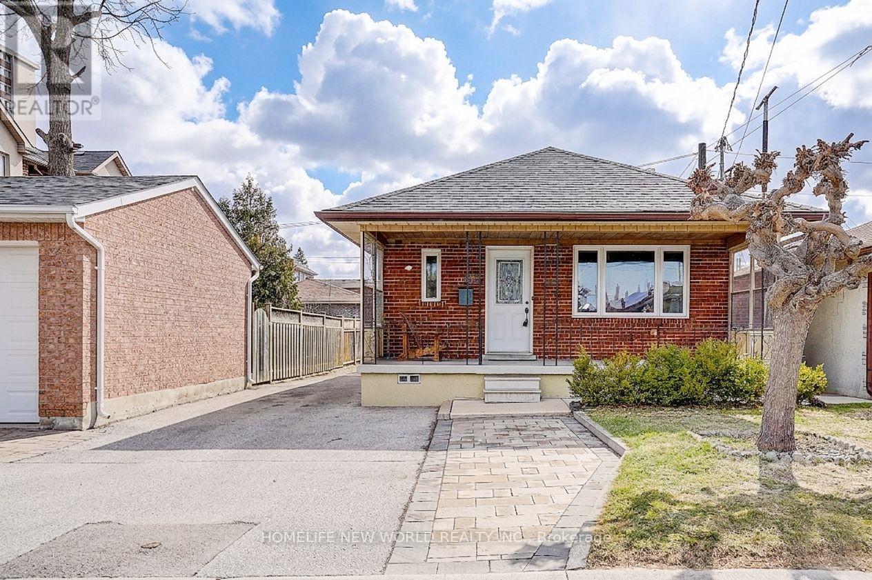Detached at 56 TEDDER STREET, Toronto (Brookhaven-Amesbury)