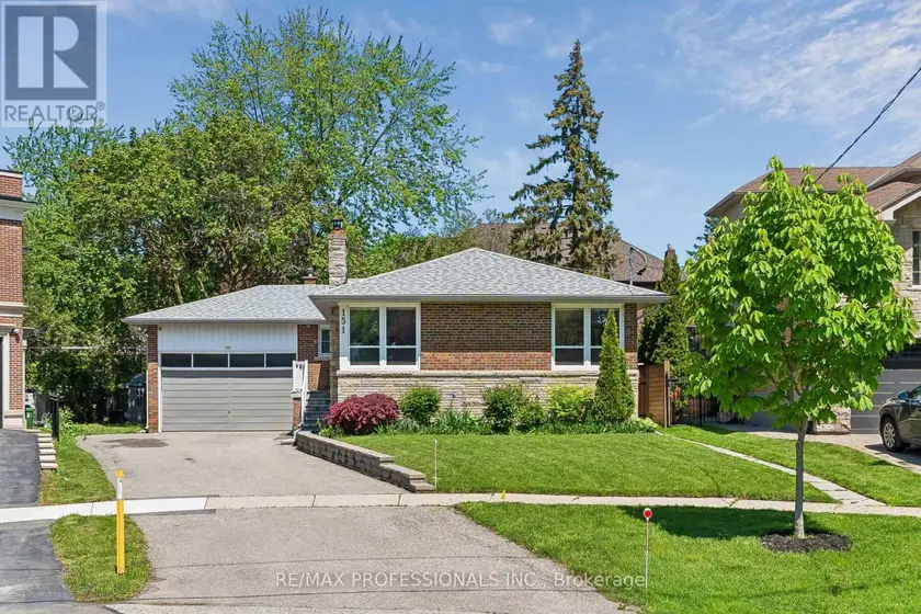 Detached at 151 PERRY CRESCENT, Toronto (Princess-Rosethorn)