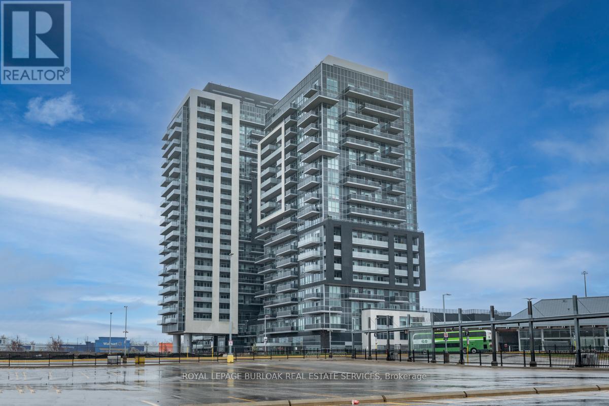 Apartment at 1405 - 2093 FAIRVIEW STREET, Burlington (Freeman)
