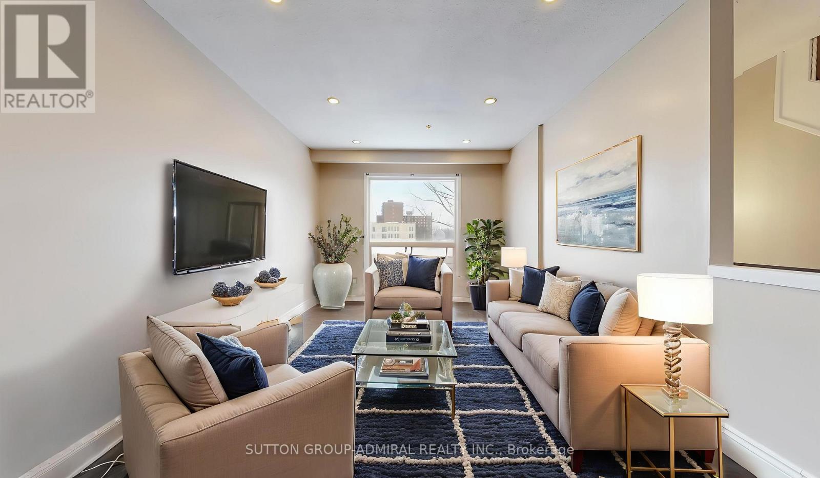 Townhouse at 8 - 64 BRONTE STREET S, Milton