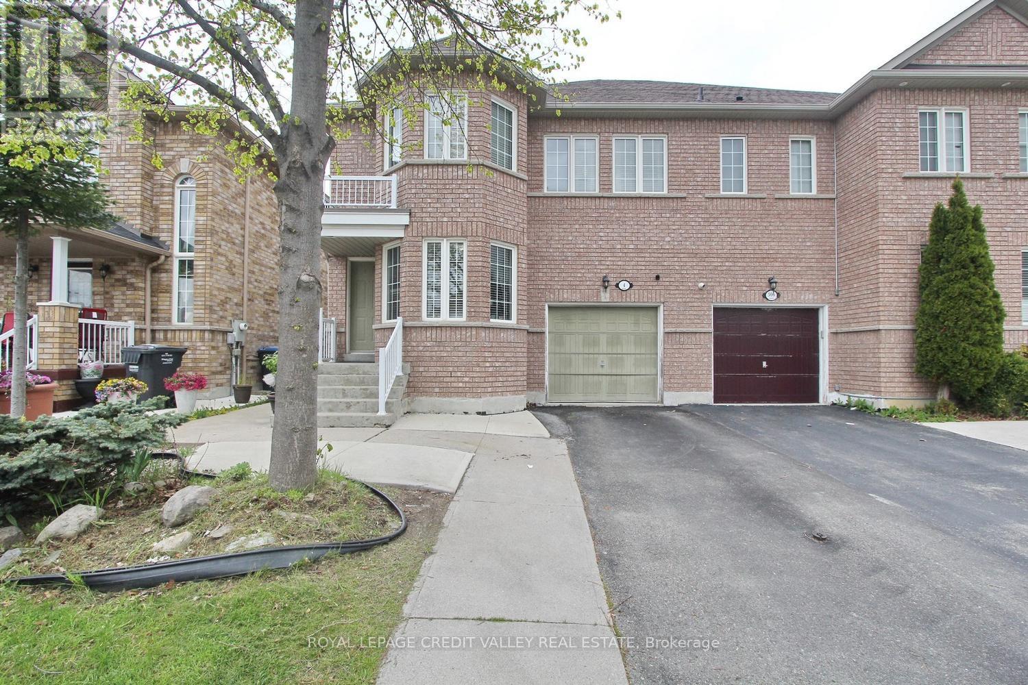 Semi-Detached/Link at 4 KANATA ROAD, Brampton (Fletcher's Meadow)
