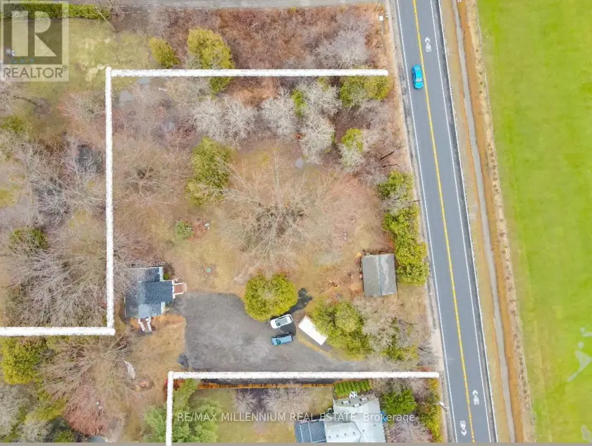 Detached at 2424 OLDE BASE LINE ROAD, Caledon