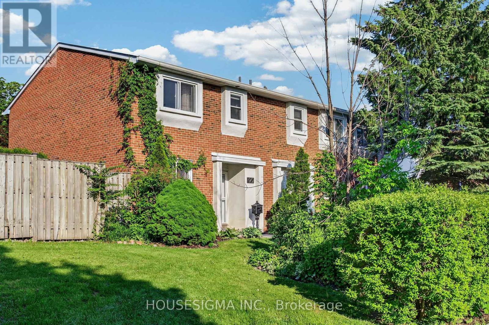 Townhouse at 90 - 15 CENTENNIAL PARK ROAD S, Toronto