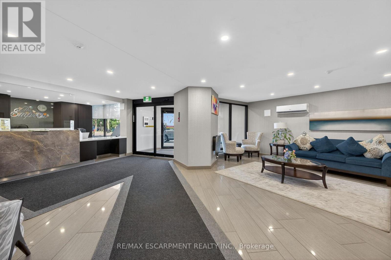 Apartment at 101 - 700 DYNES ROAD, Burlington