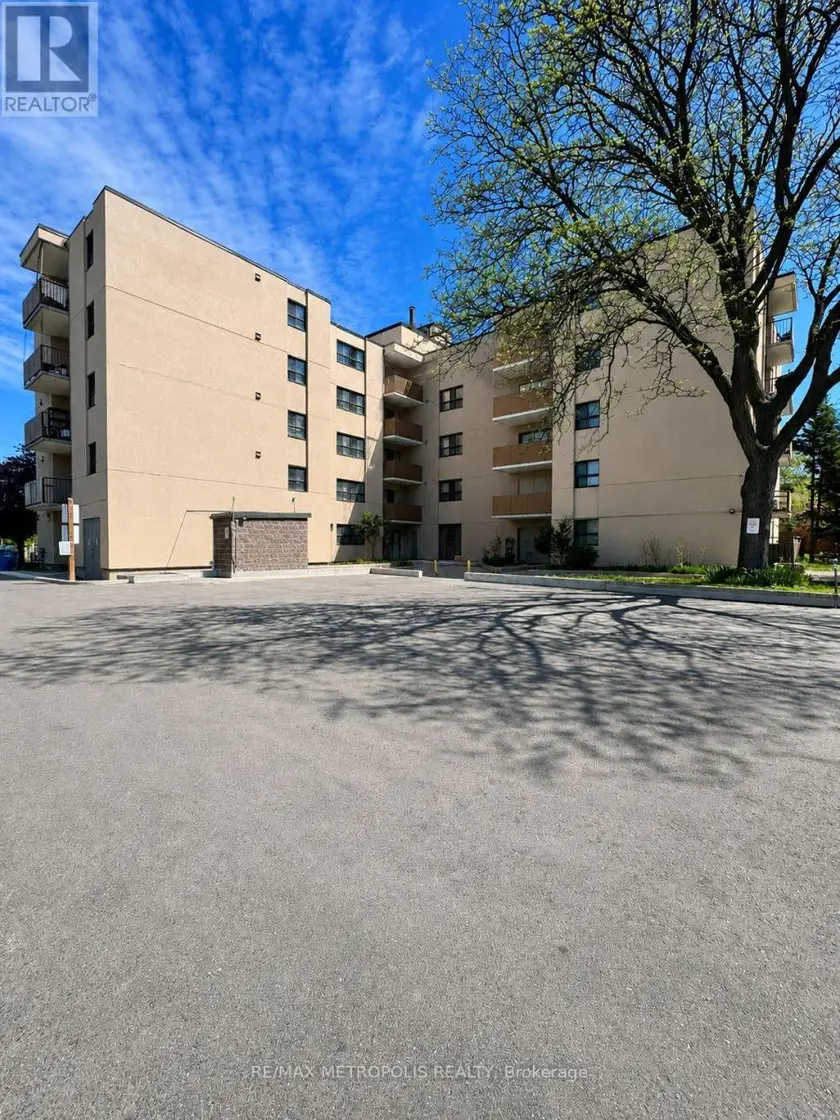 Apartment at 106 - 1445 WILSON AVENUE, Toronto (Downsview-Roding-CFB)