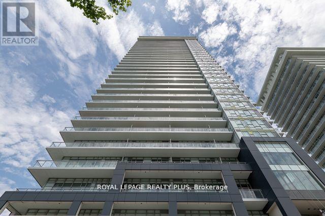 Apartment at 302 - 360 SQUARE ONE DRIVE, Mississauga