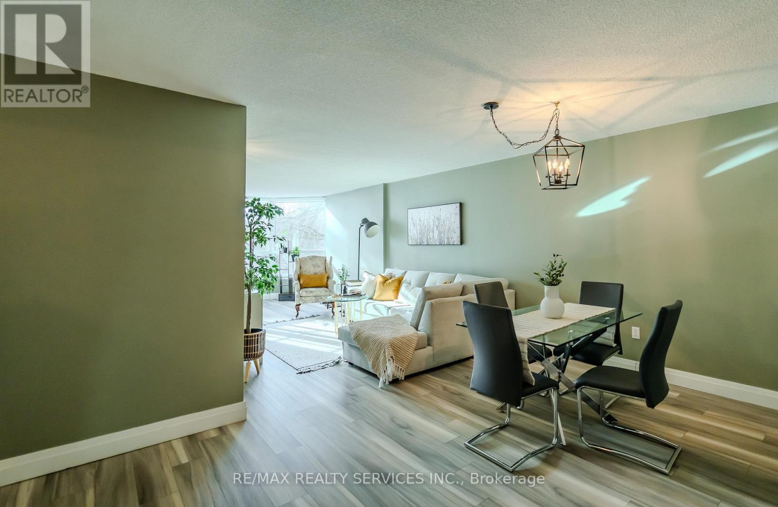 Apartment at 203 - 8 LISA STREET, Brampton (Queen Street Corridor)