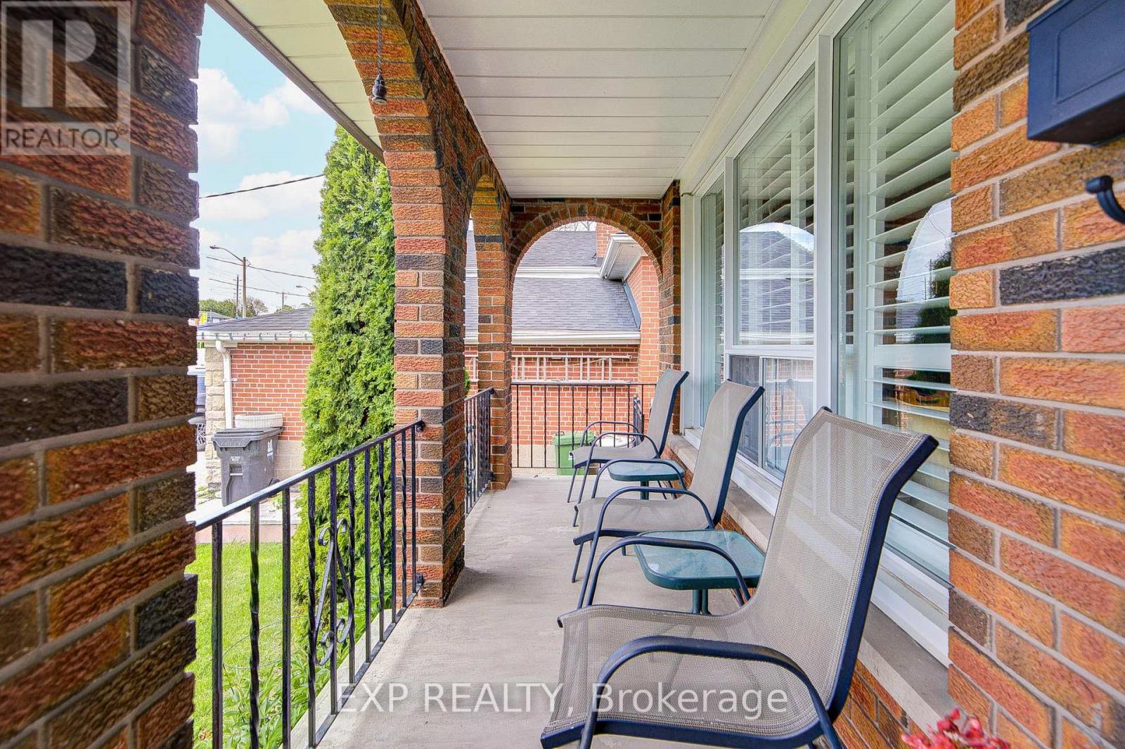 Detached at 593A SCARLETT ROAD N, Toronto