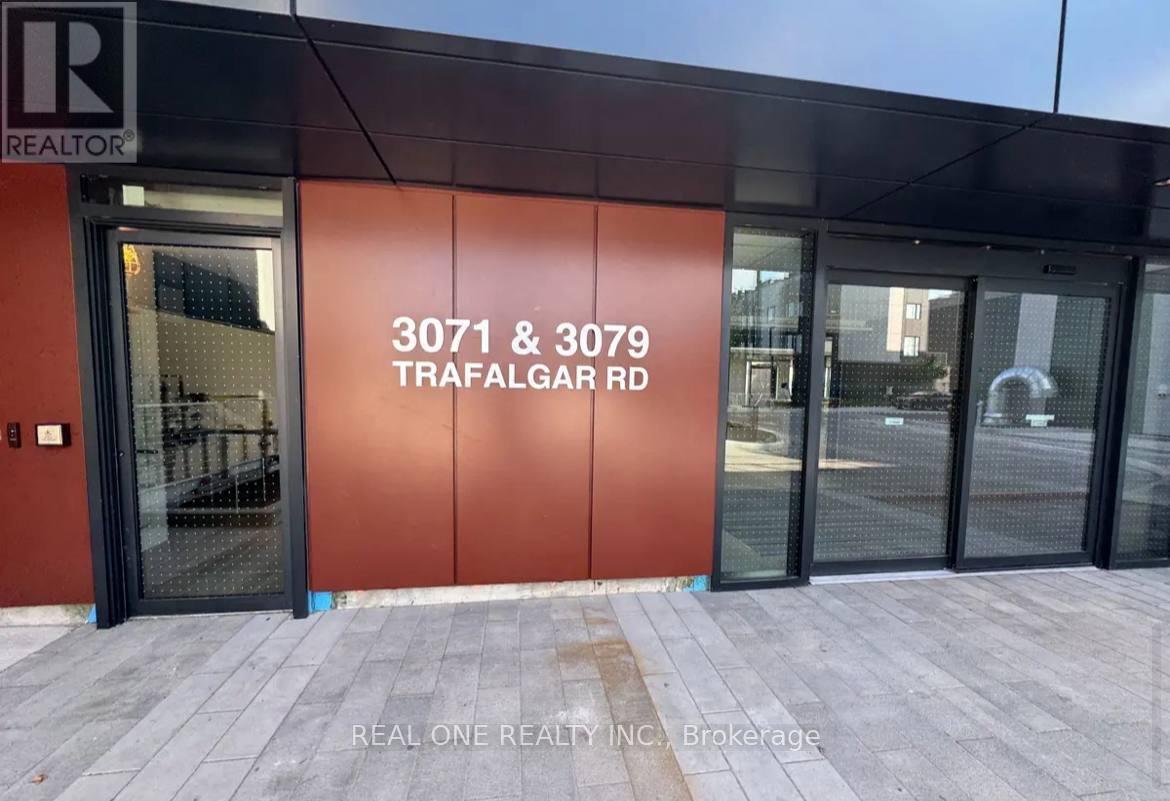 Apartment at 1404 - 3079 TRAFALGAR ROAD, Oakville