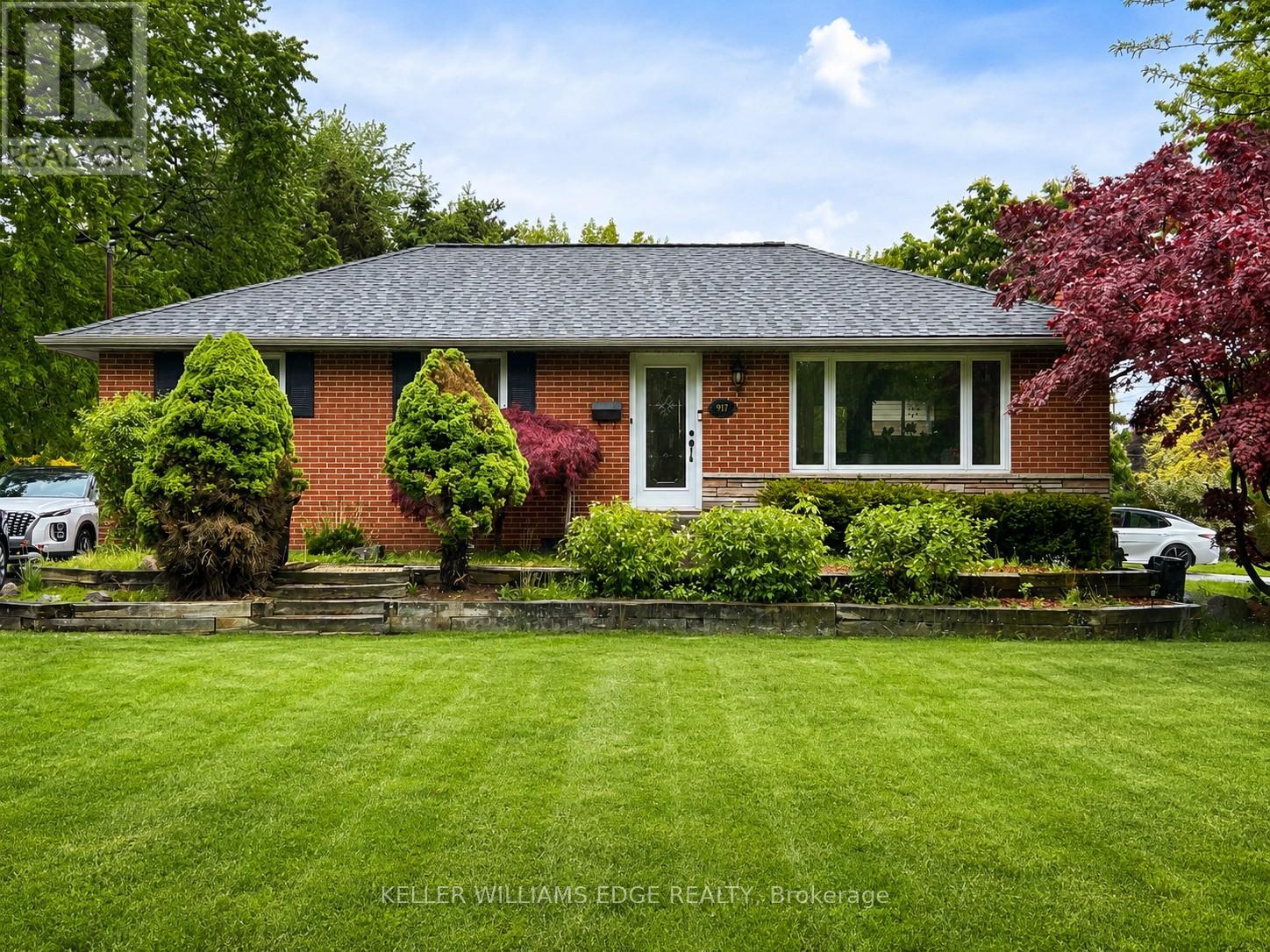 Detached at 917 ORPHA STREET, Burlington (Freeman)