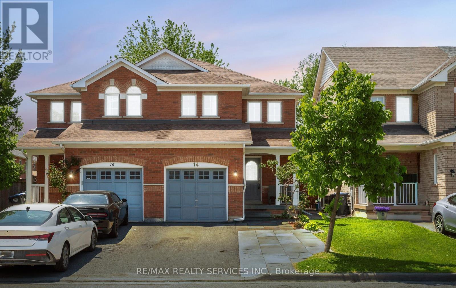 Semi-Detached/Link at 14 TODMORDEN DRIVE, Brampton