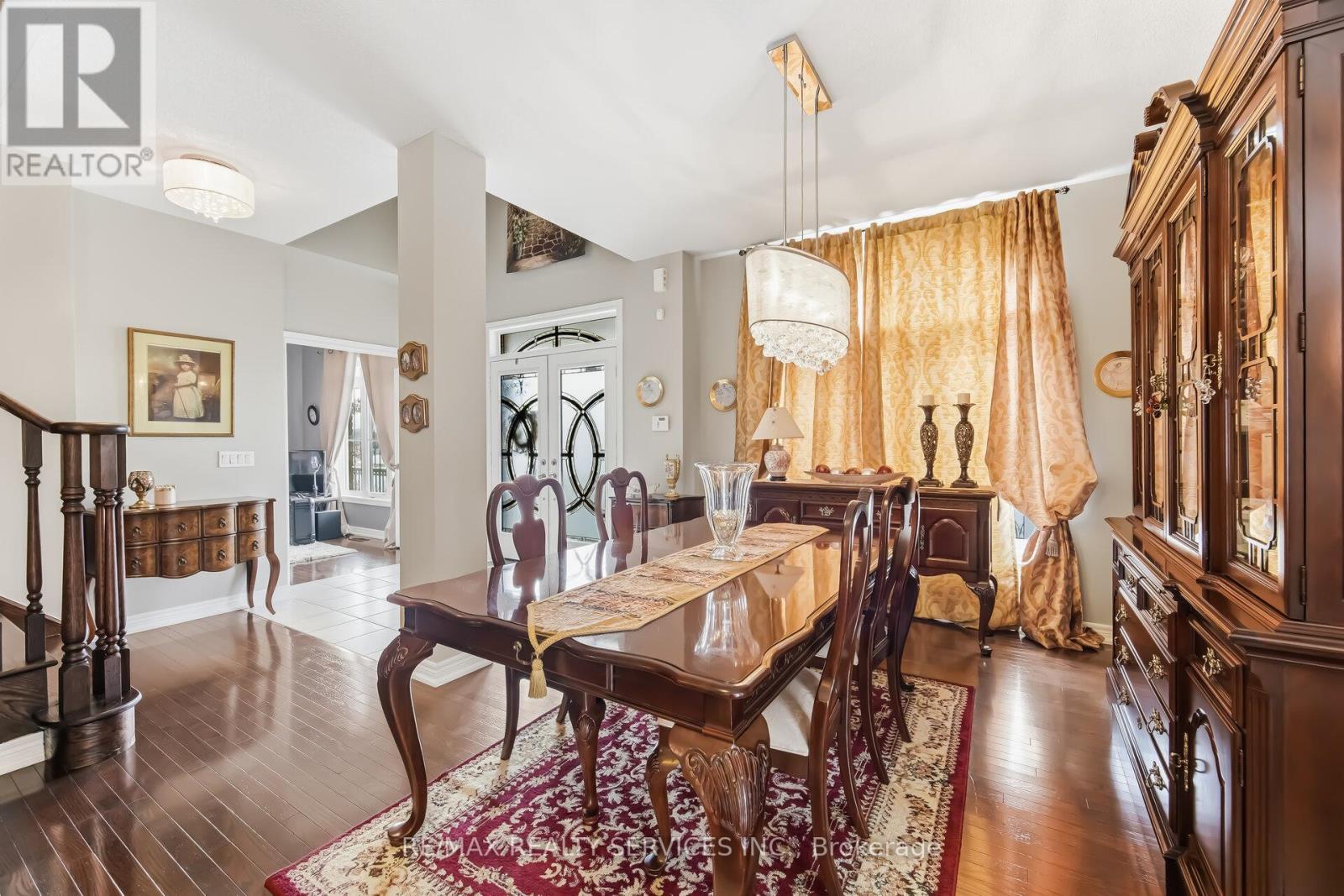 Detached at 93 LEARMONT AVENUE, Caledon