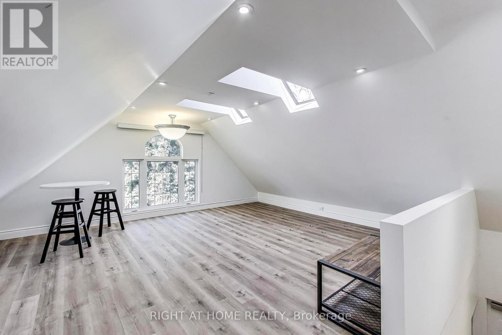 Other at (UPPER LEVEL) 433 MARTIN GROVE ROAD, Toronto (Princess-Rosethorn)