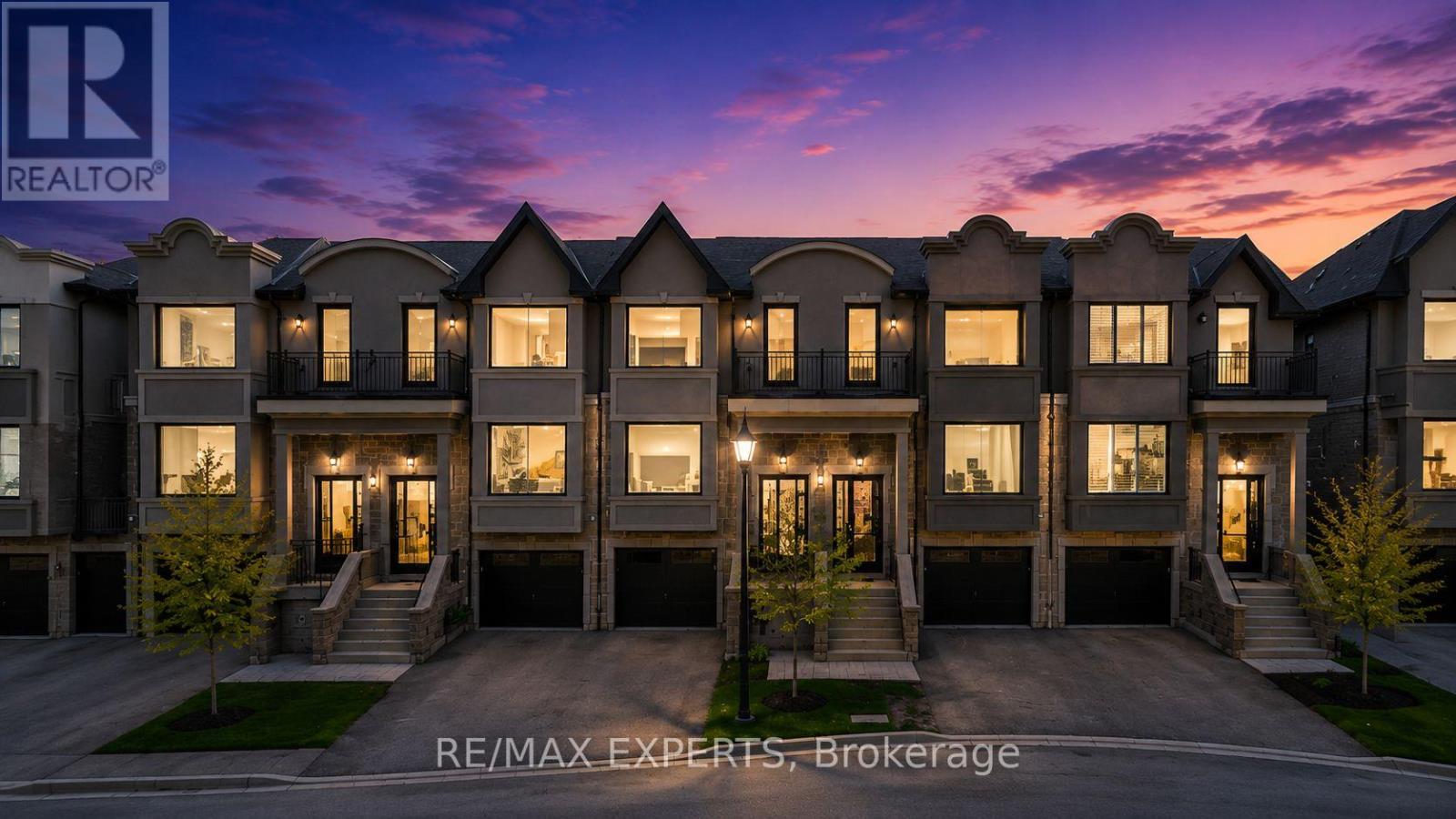 Townhouse at 22 MATTHEW COURT, Toronto (Princess-Rosethorn)