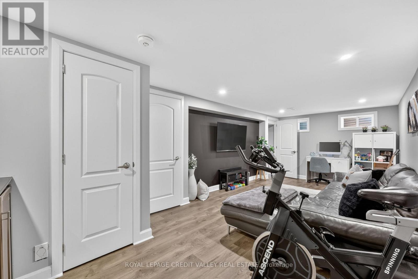 Detached at 185 BARTLEY BULL PARKWAY, Brampton