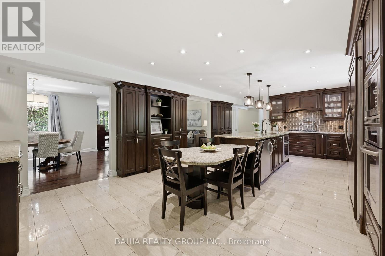 Detached at 8663 WOOD CLOSE, Milton
