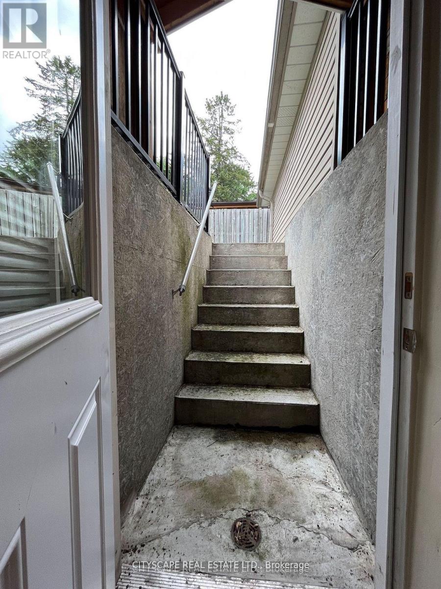 Detached at BSMT - 2 LESLIE STREET, Brampton