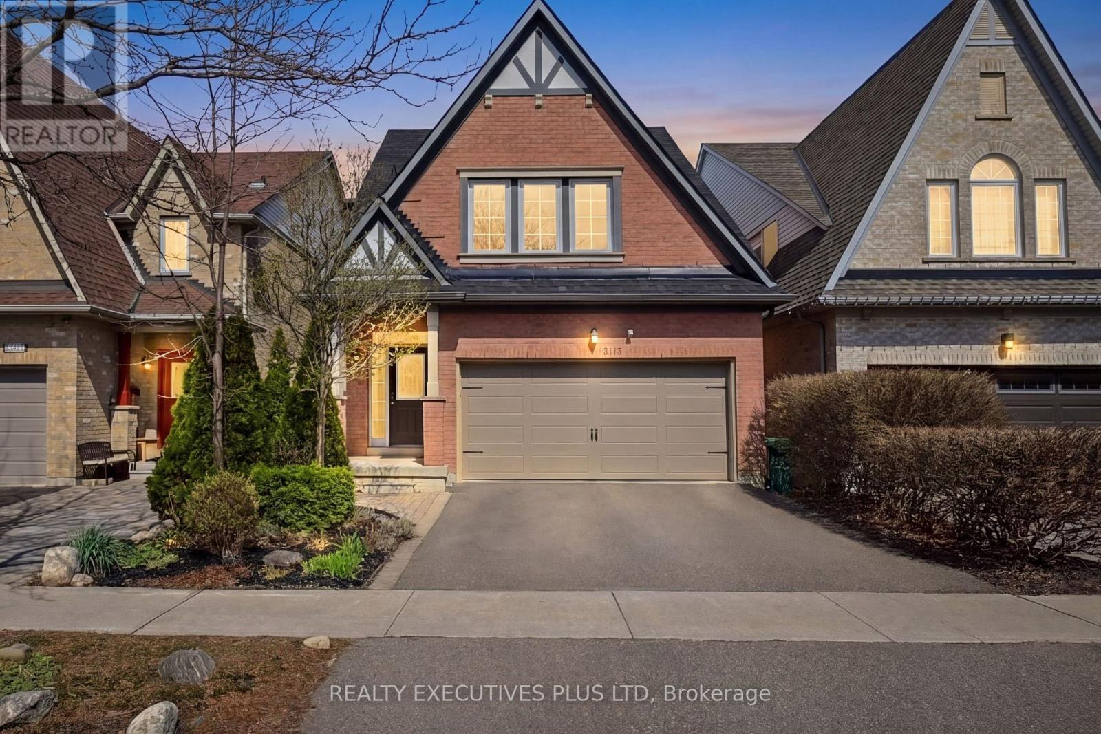 Detached at 3113 OWLS FOOT DRIVE, Mississauga