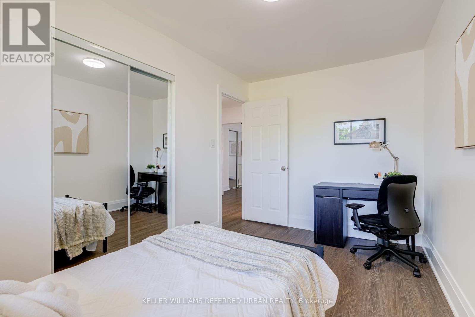 Apartment at 64 - 6540 FALCONER DRIVE, Mississauga