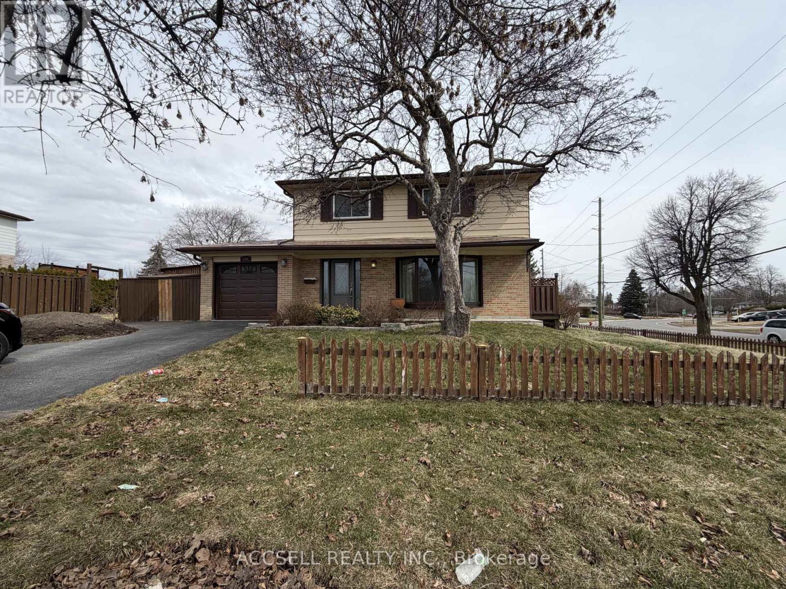 Detached at 135 MOUNTAINVIEW ROAD S, Halton Hills