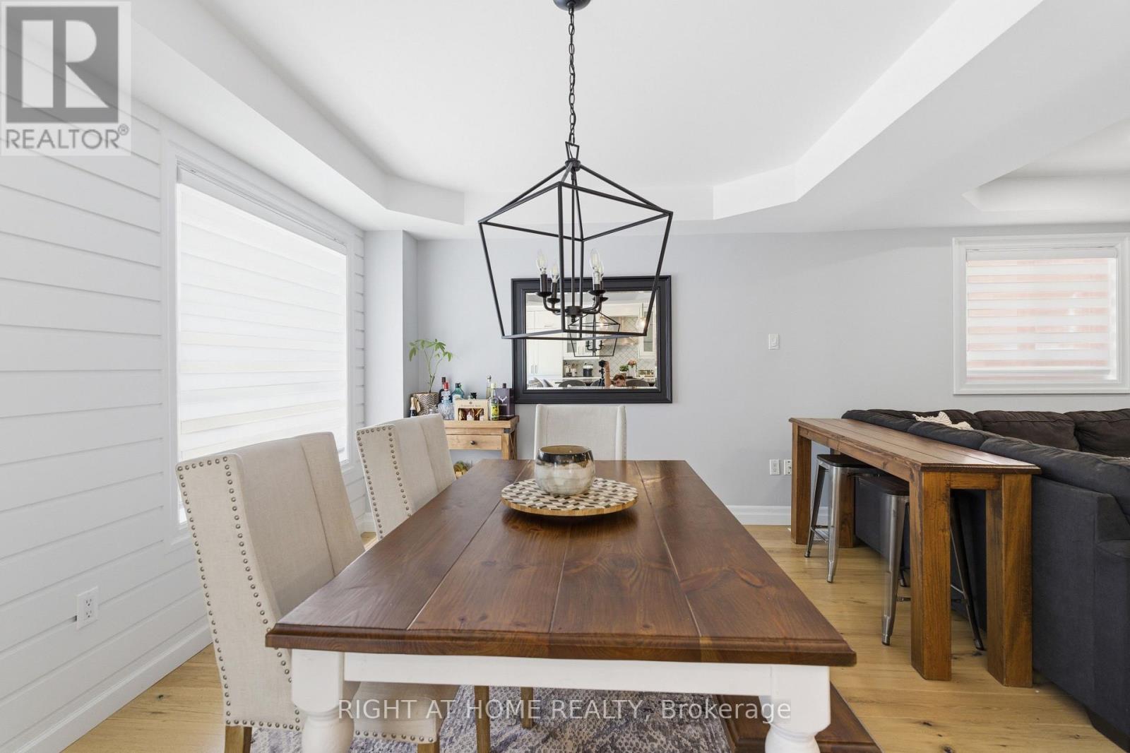 Detached at 182 MOWAT CRESCENT, Halton Hills