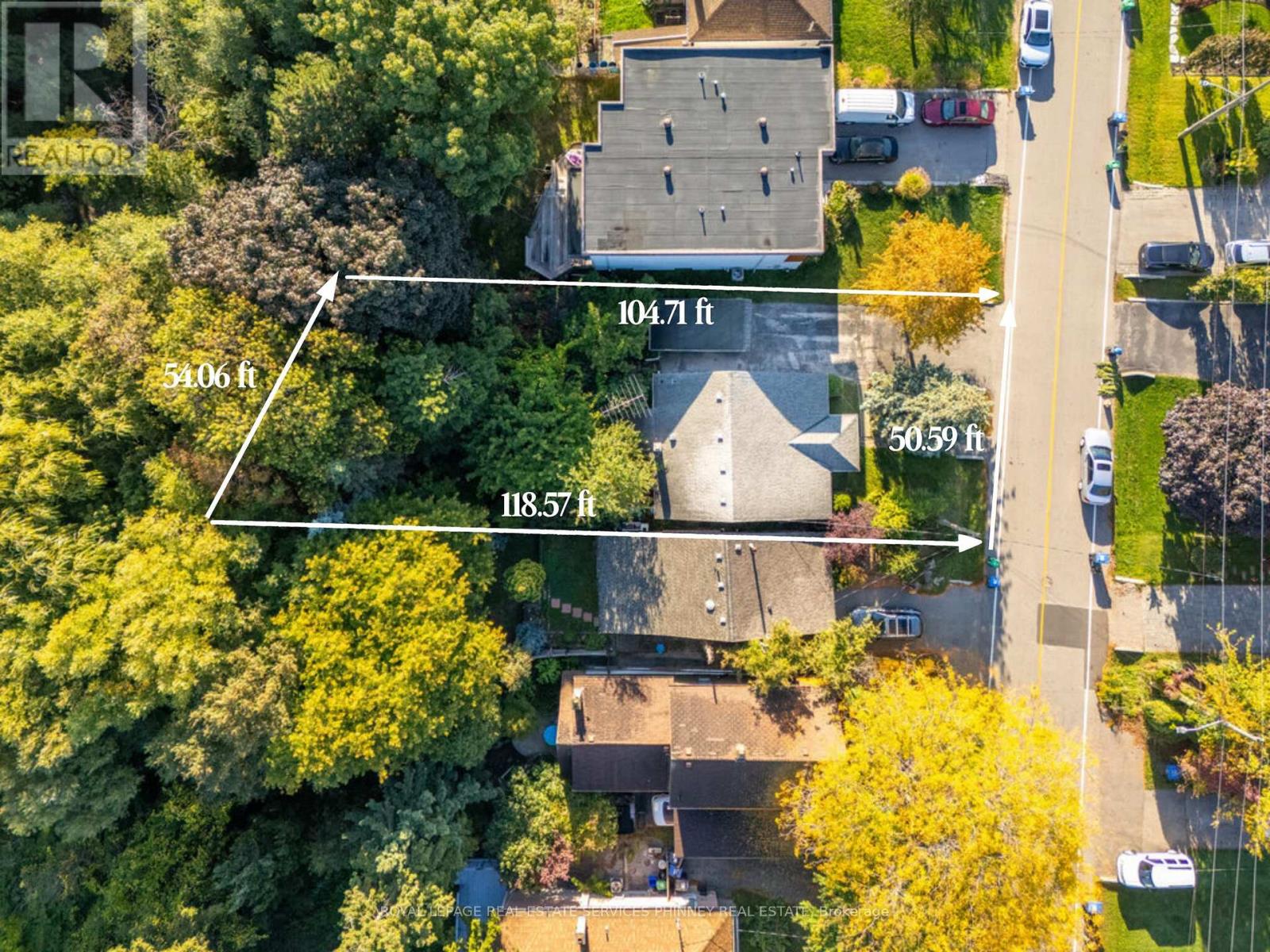 Detached at 945 BEECHWOOD AVENUE, Mississauga (Lakeview)