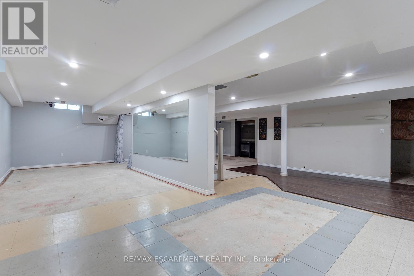 Detached at 18555 HURONTARIO STREET, Caledon