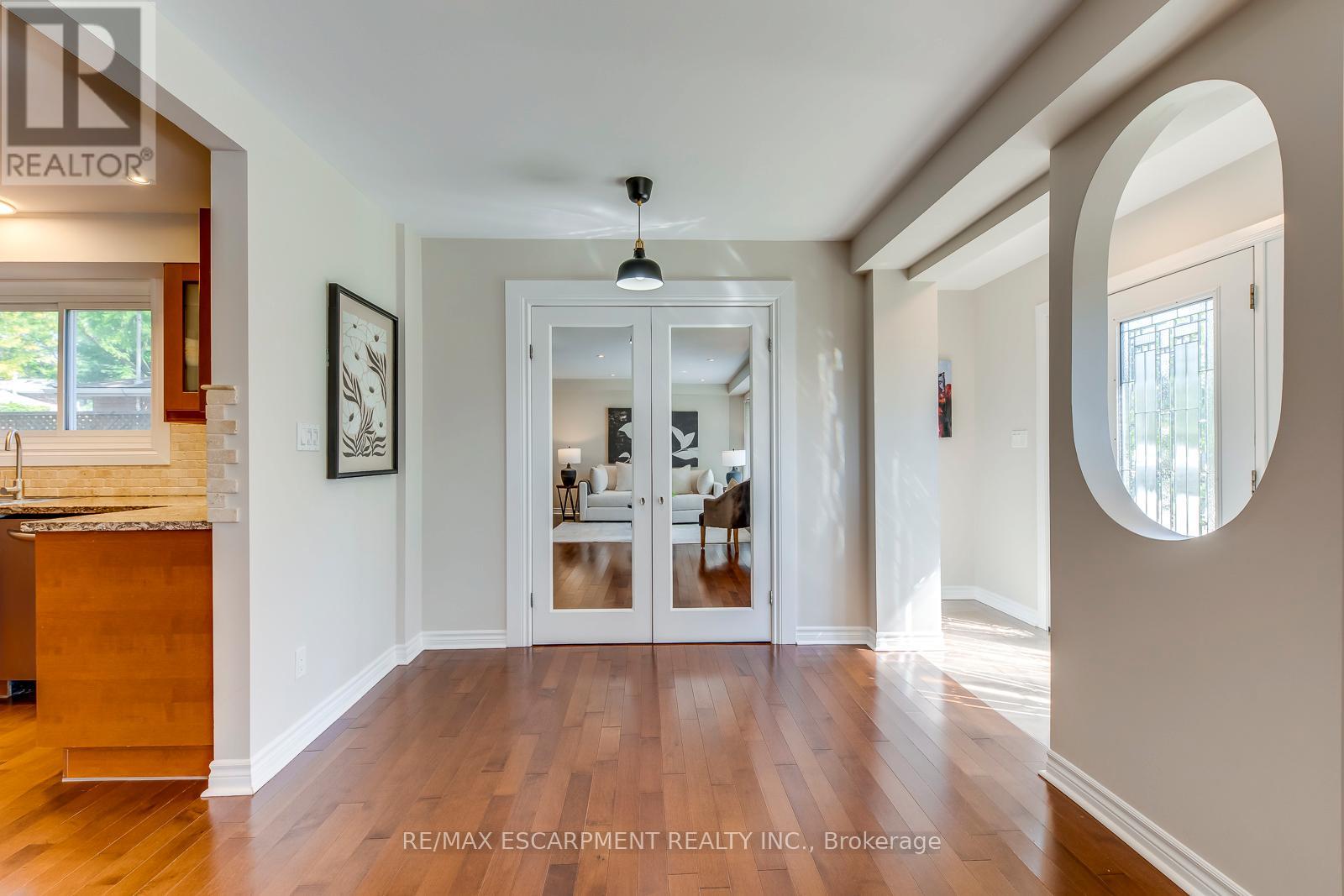 Detached at 5281 CINDY LANE, Burlington