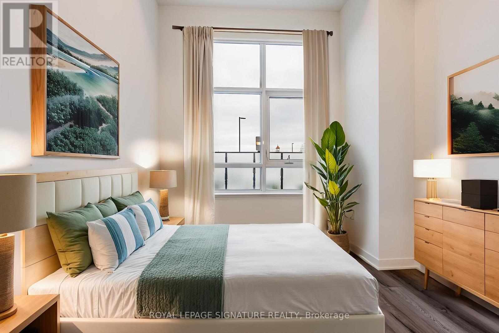 Apartment at 132 - 395 DUNDAS STREET W, Oakville