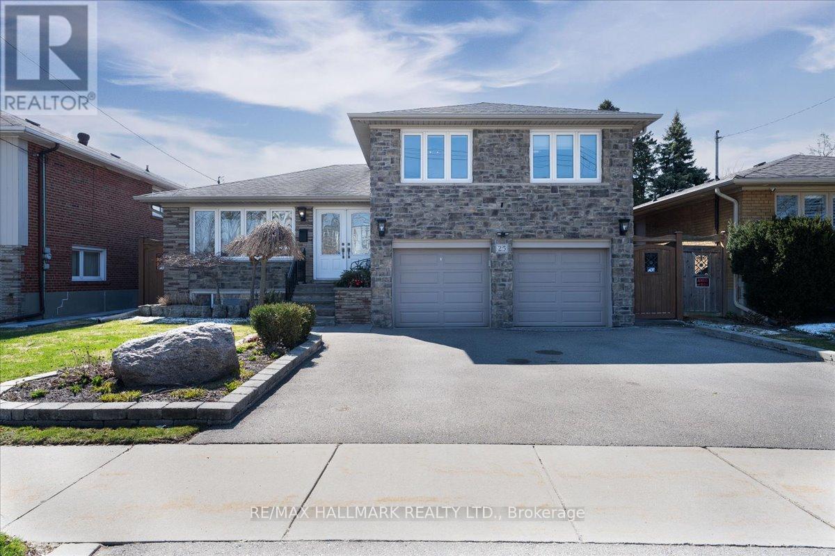 Detached at 25 FENLEY DRIVE, Toronto