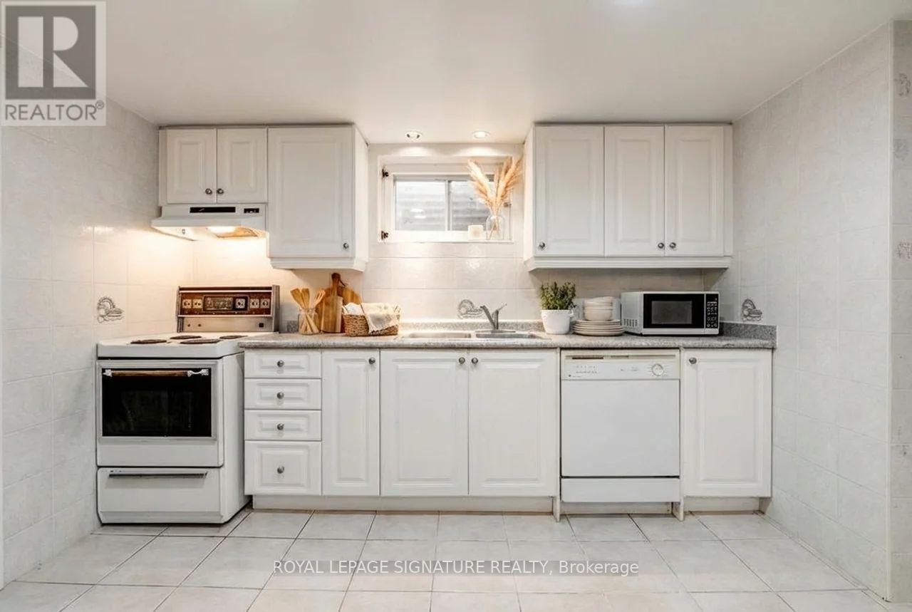 Detached at LOWER - 173 RATHBURN ROAD, Toronto