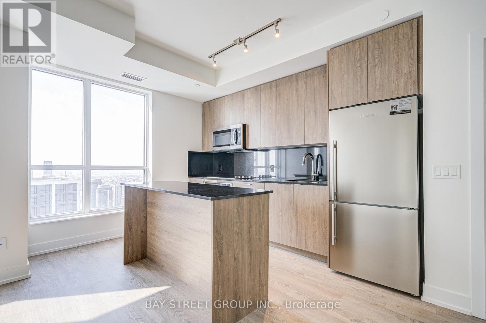 Apartment at 4032 - 5 MABELLE AVENUE, Toronto