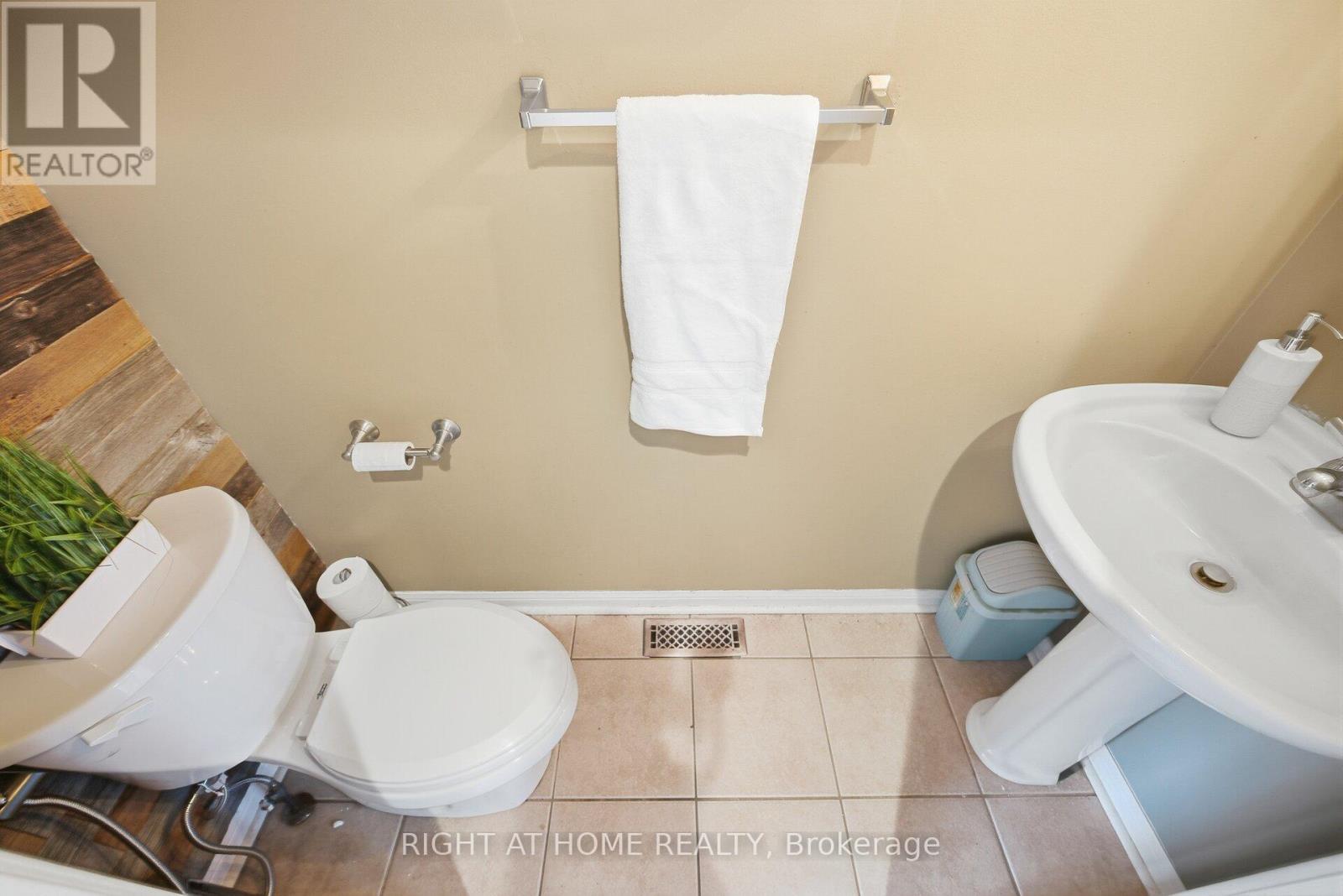 Semi-Detached/Link at 1457 CLARK BOULEVARD, Milton