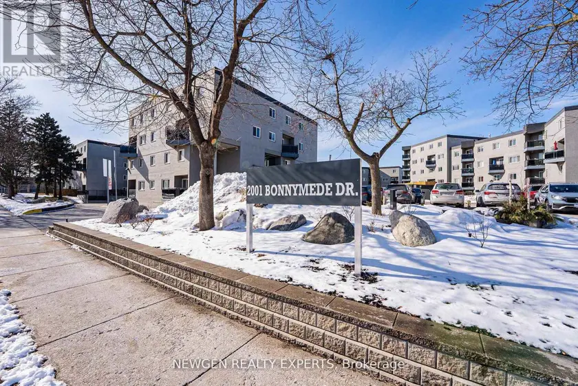 Apartment at 88 - 2001 BONNYMEDE DRIVE, Mississauga