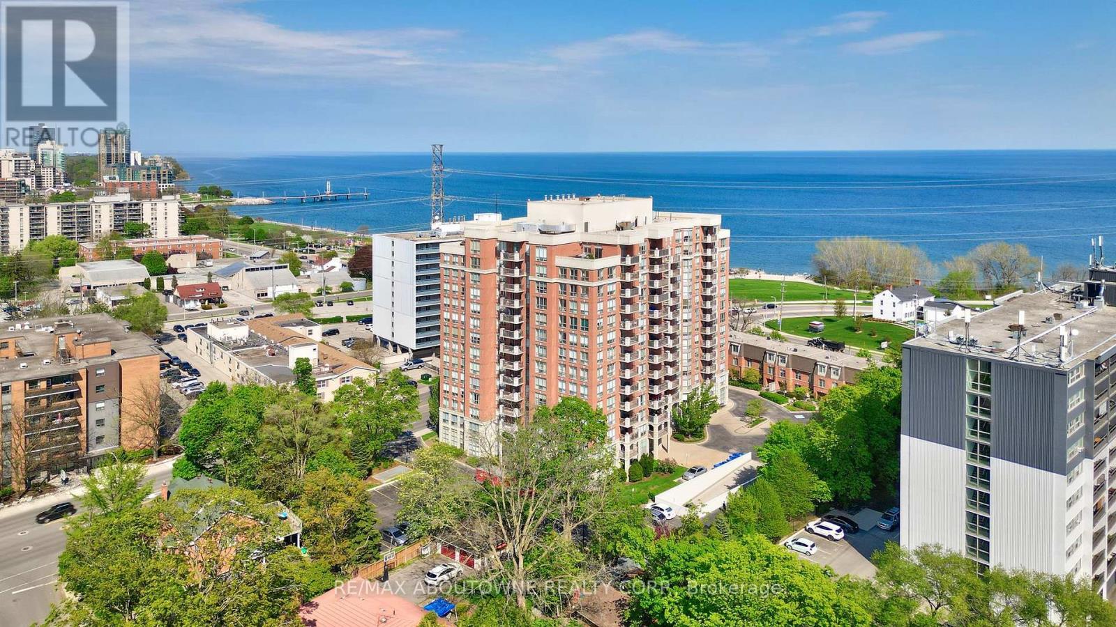 Apartment at 606 - 442 MAPLE AVE. AVENUE, Burlington (Brant)