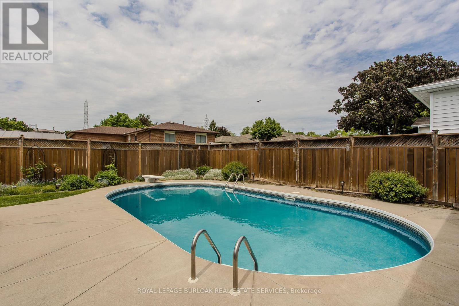 Detached at 3125 MICHAEL CRESCENT, Burlington