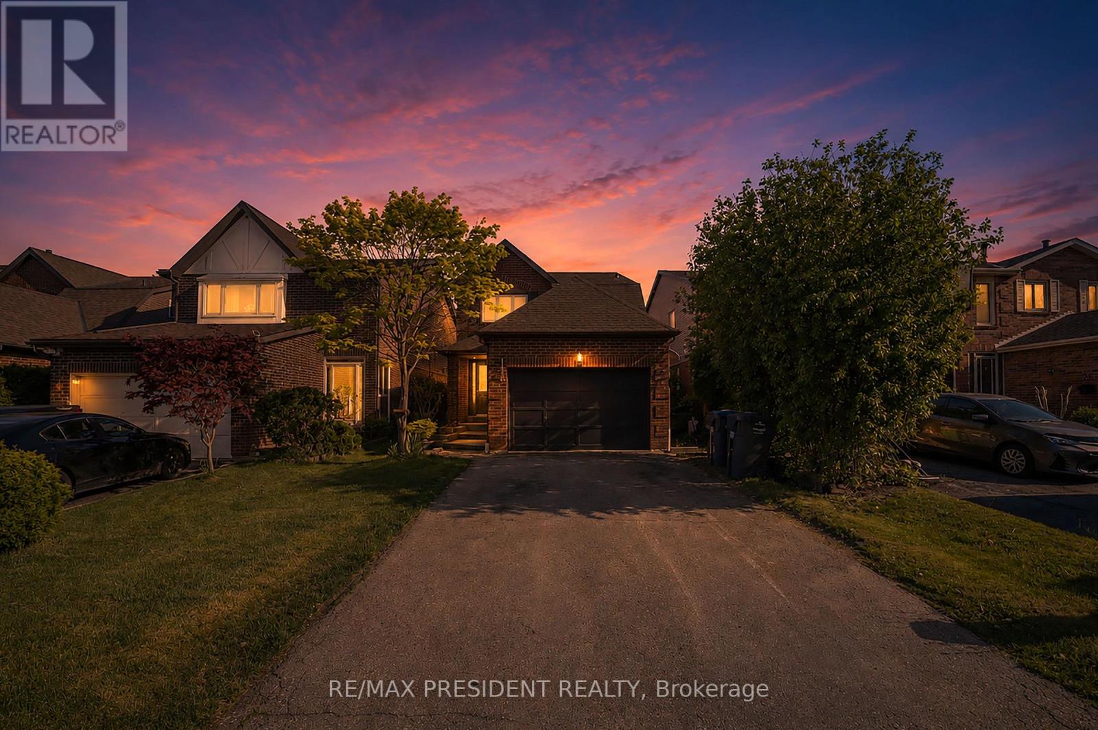 Detached at 19 COPELAND ROAD, Brampton