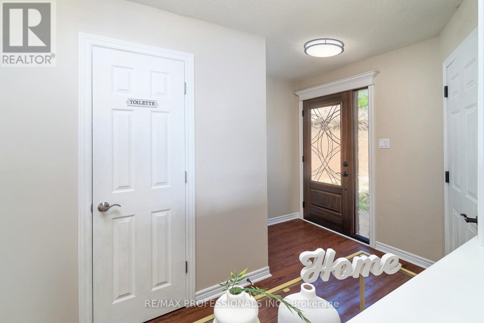 Detached at 642 ROSEHEATH DRIVE, Milton