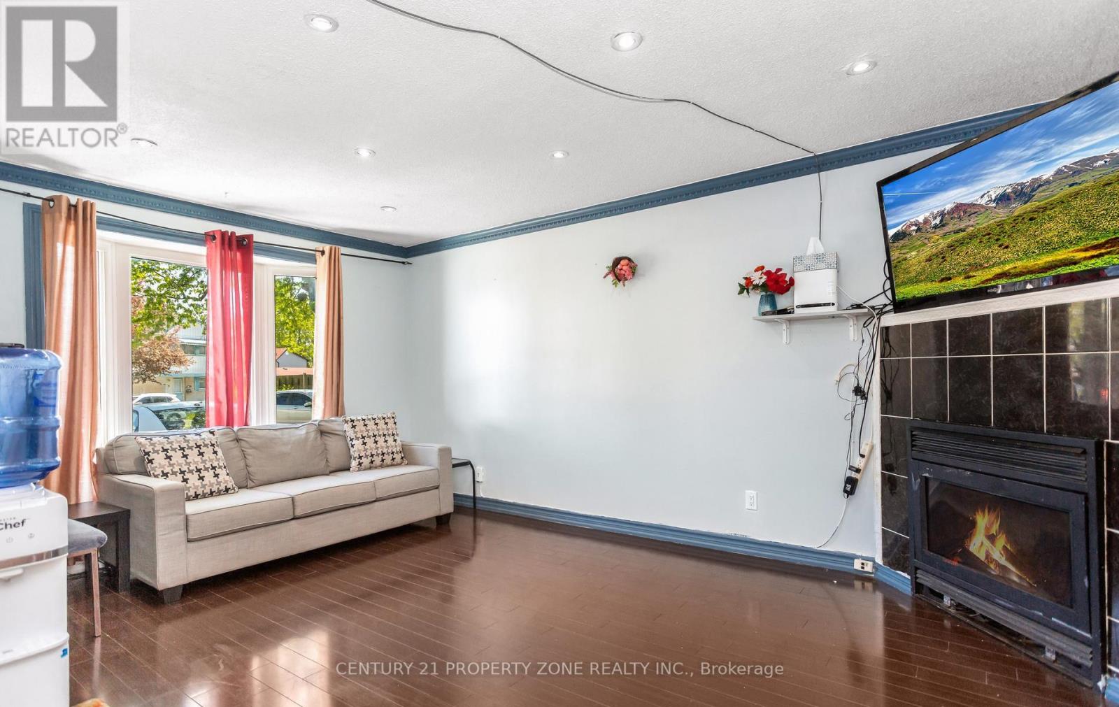 Detached at 17 HILLBANK TRAIL, Brampton