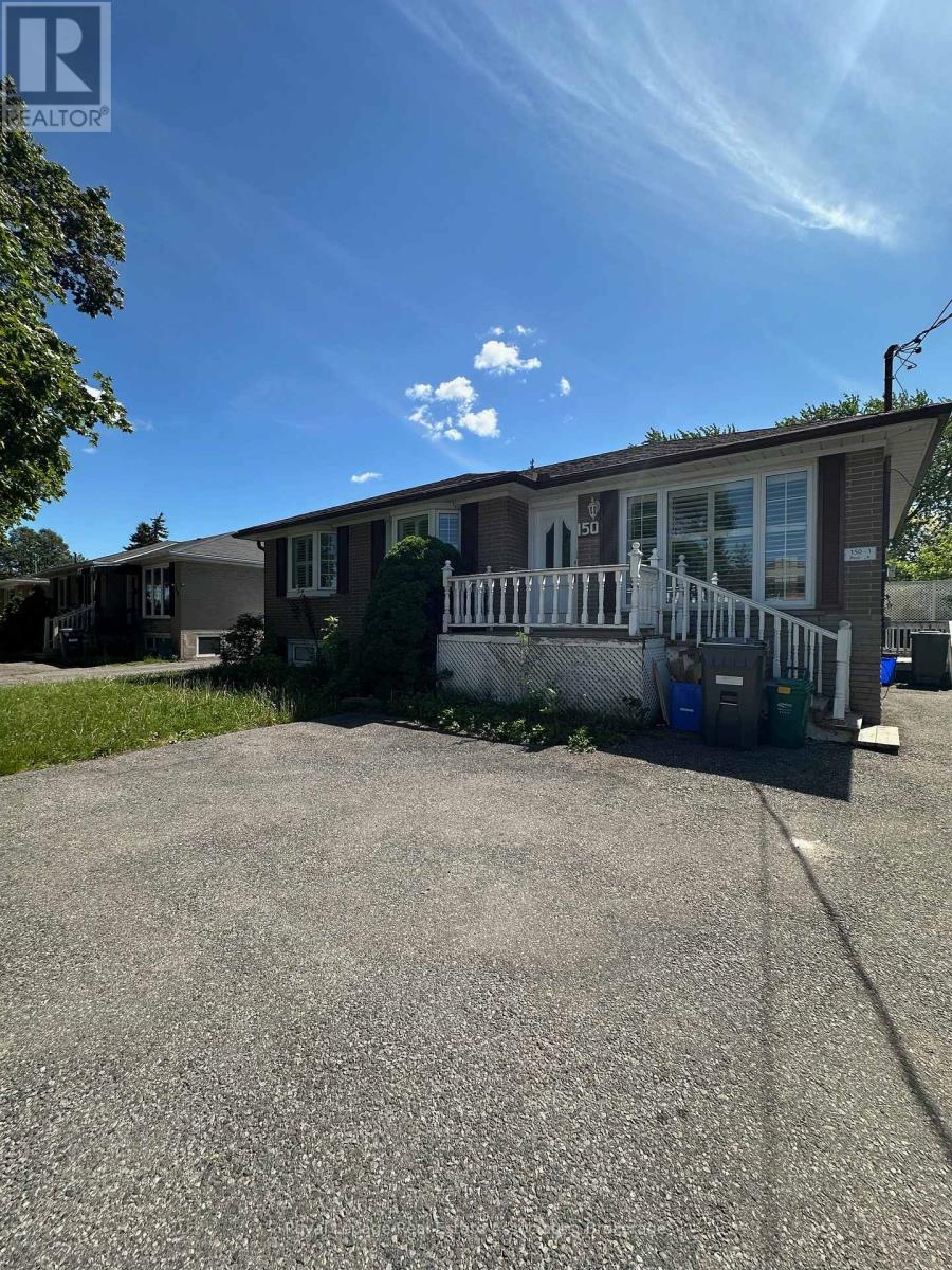 Detached at 150 ONTARIO STREET, Milton