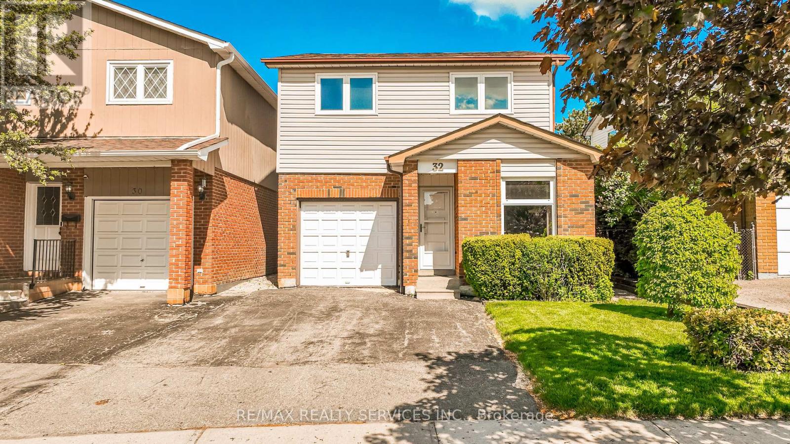 Detached at 32 WINTERFOLD DRIVE, Brampton (Madoc)