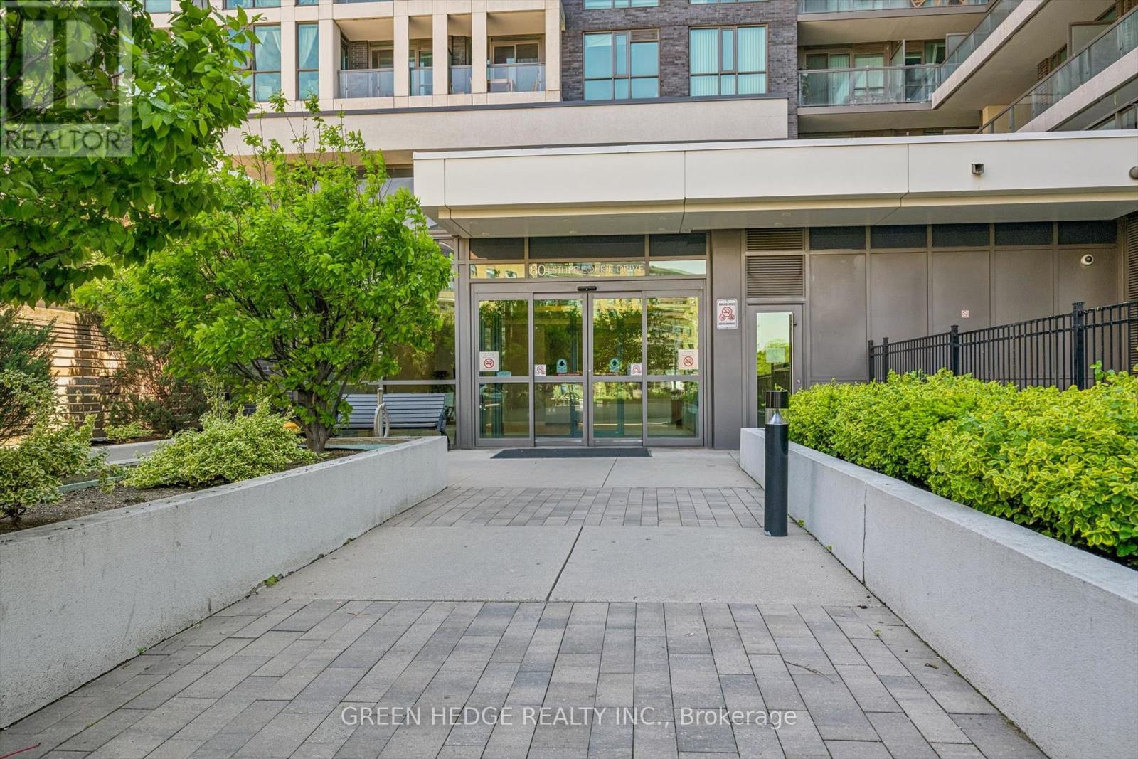 Apartment at 617 - 80 ESTHER LORRIE DRIVE, Toronto