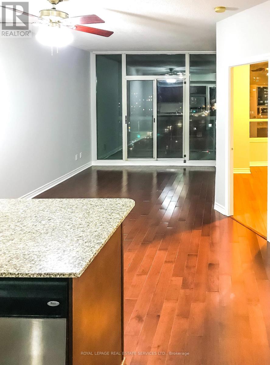 Apartment at 803 - 3504 HURONTARIO STREET, Mississauga