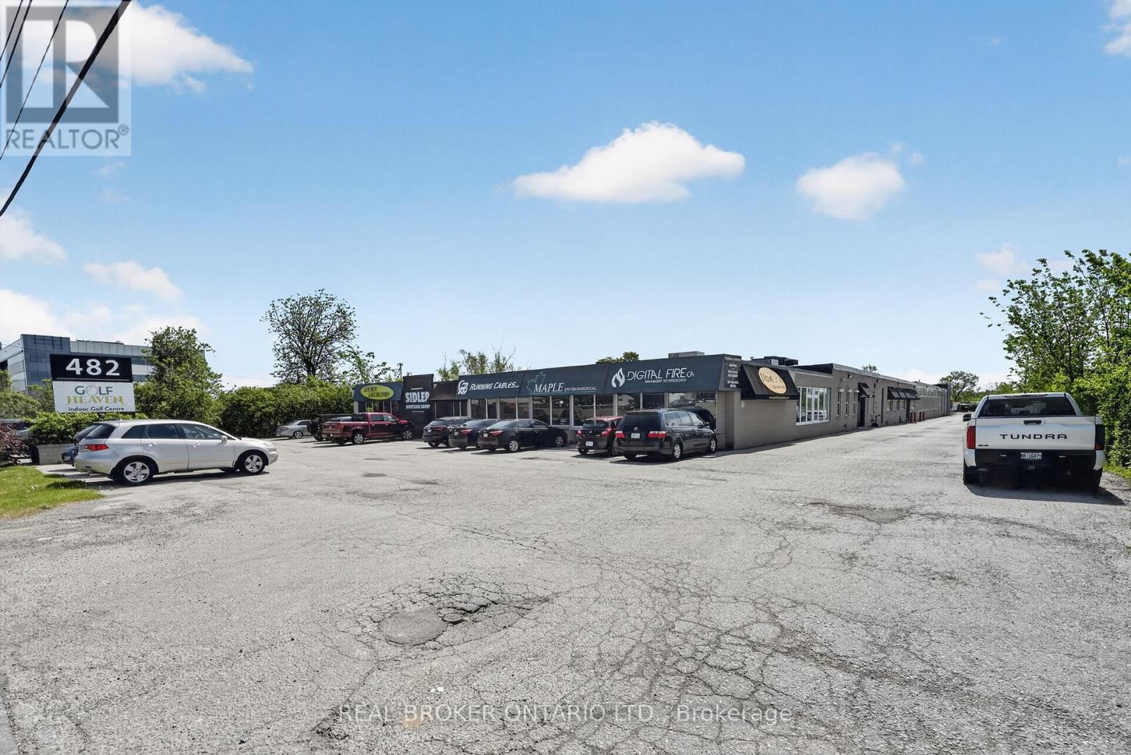 Other at 114 - 482 S SERVICE ROAD E, Oakville (QE Queen Elizabeth)