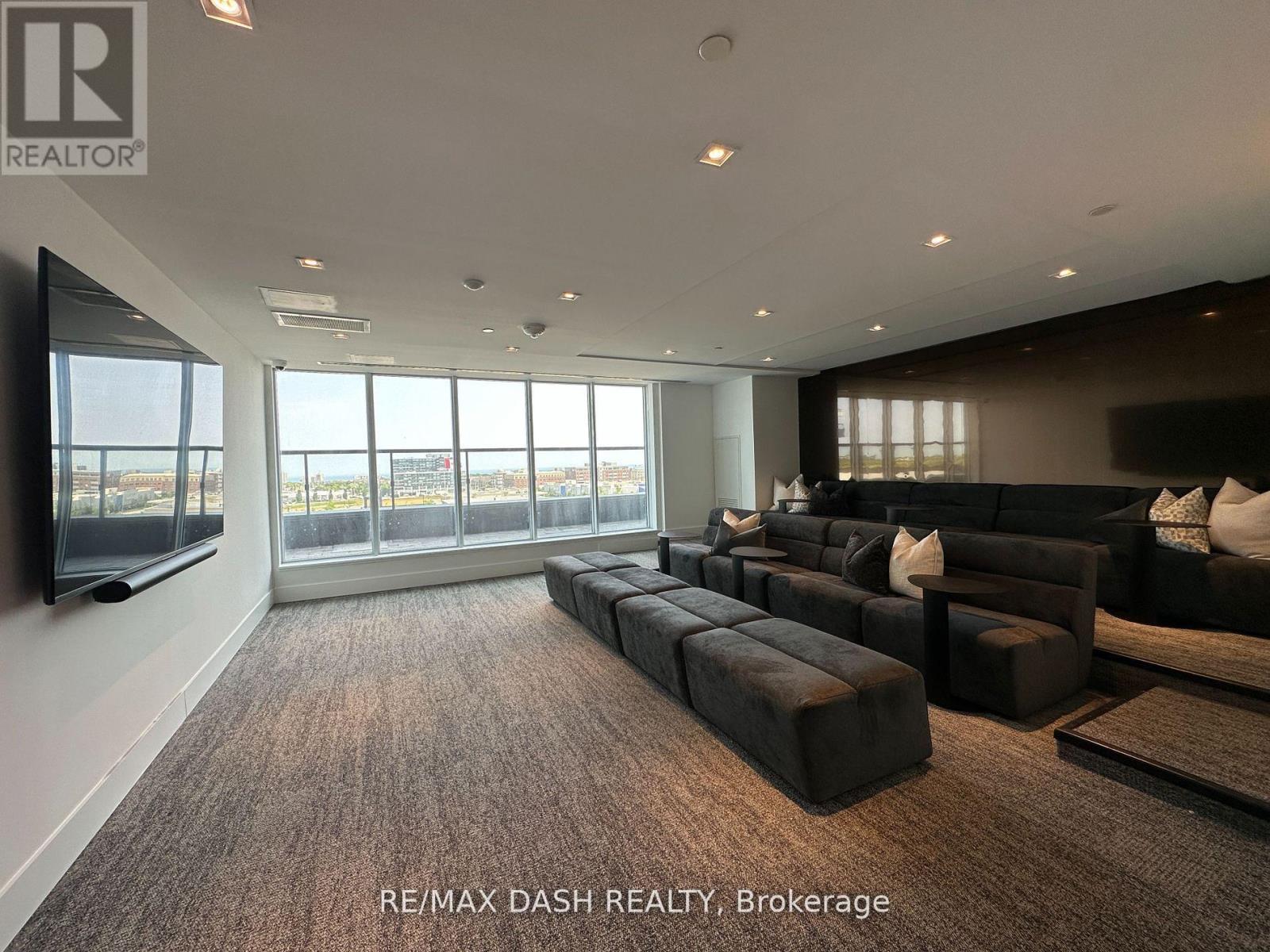 Apartment at 621 - 2485 TAUNTON ROAD, Oakville