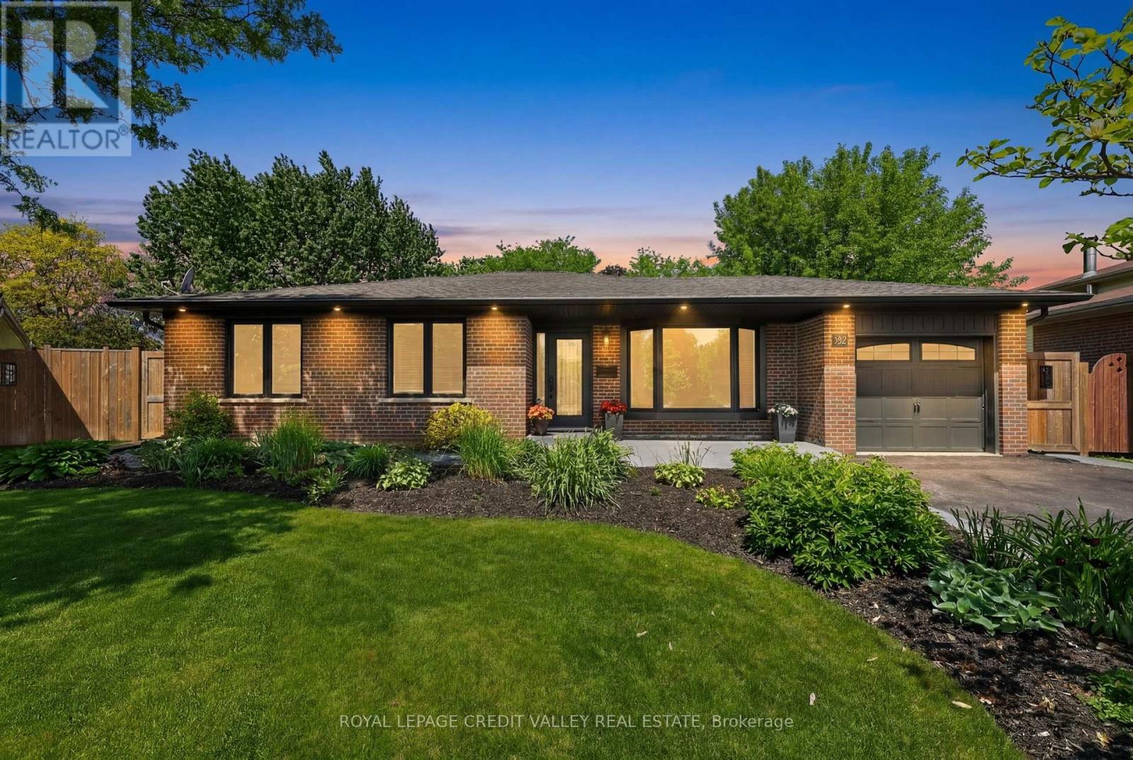 Detached at 52 TERRA COTTA CRESCENT, Brampton (Brampton East)
