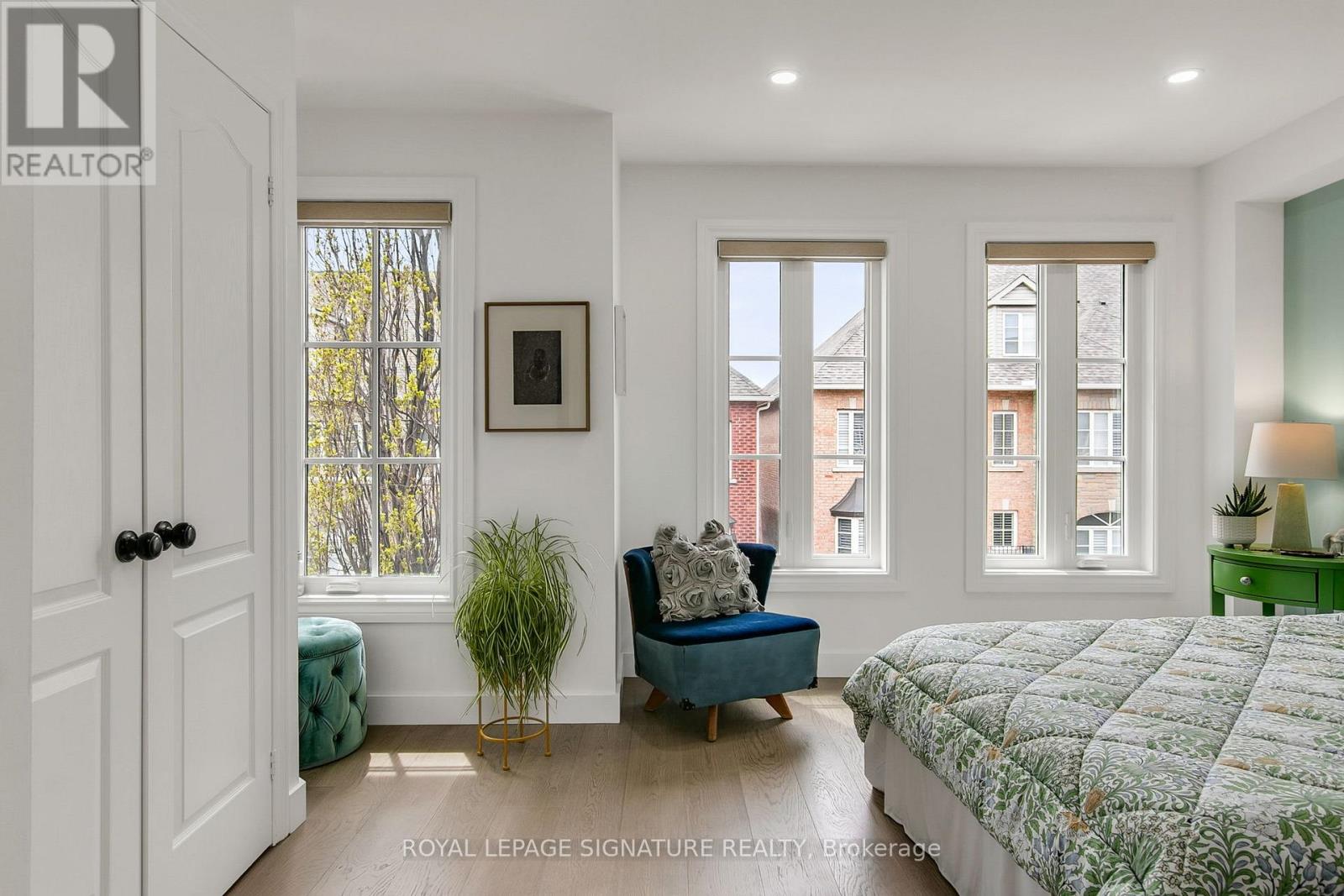 Townhouse at 41 SAN REMO TERRACE, Toronto