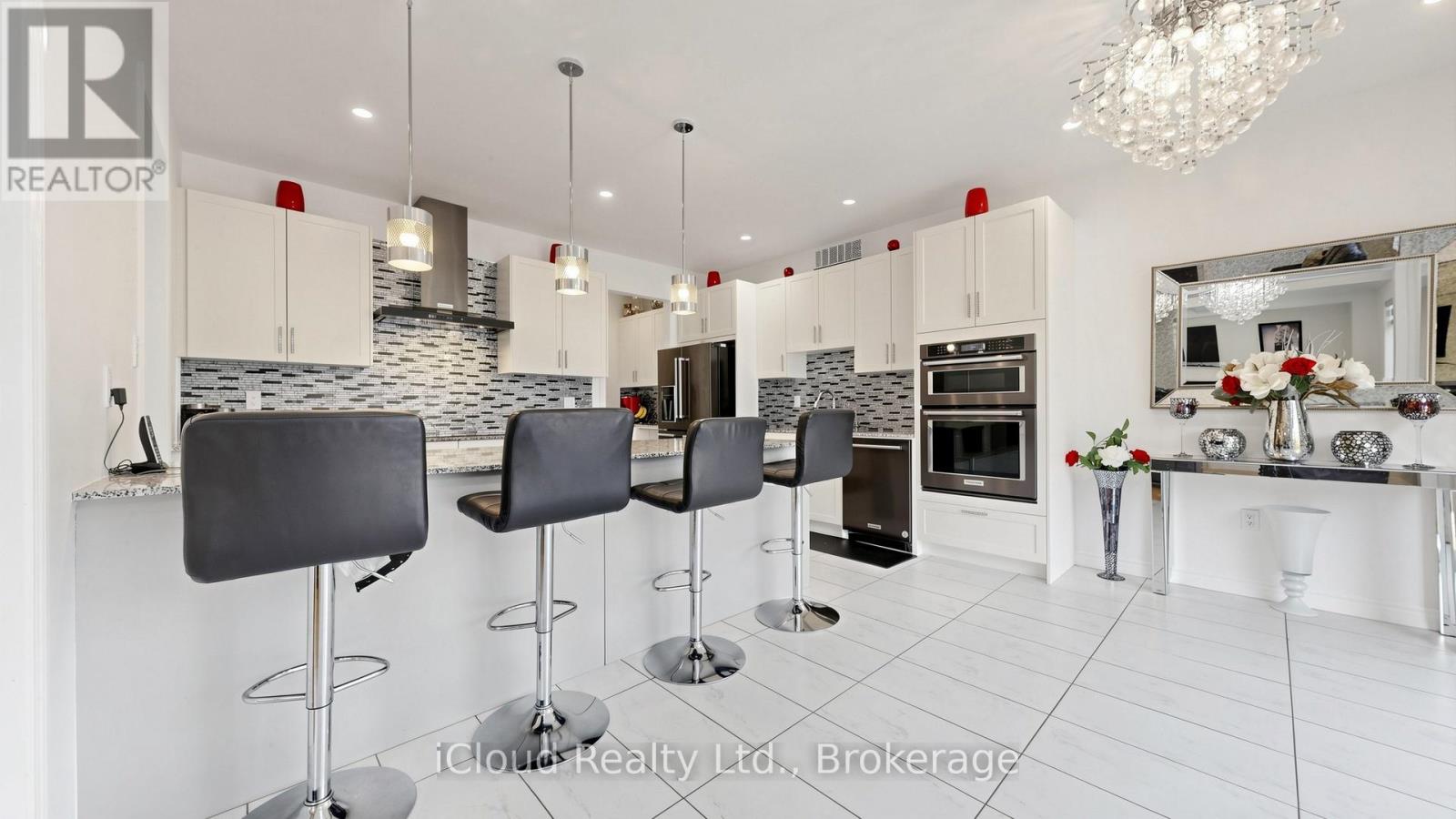 Detached at 193 THORNBUSH BOULEVARD E, Brampton
