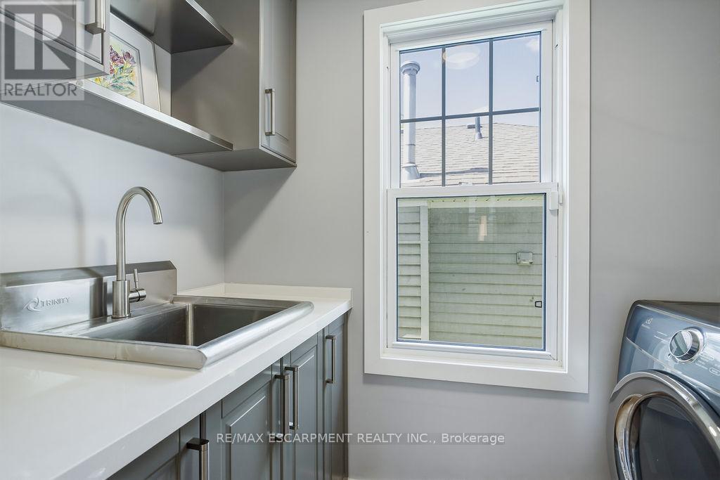 Detached at 119 WESTSIDE DRIVE, Oakville